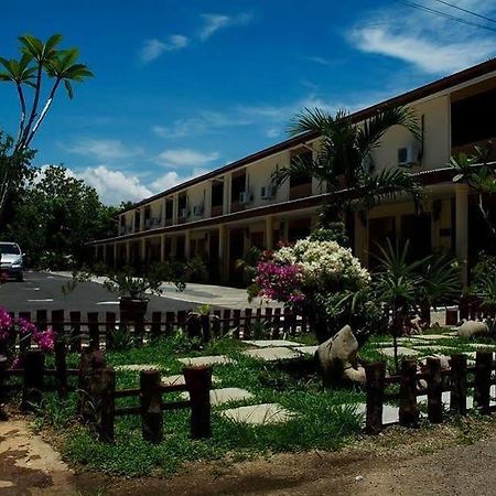 Putra Putri Lodge Kangar Luaran gambar